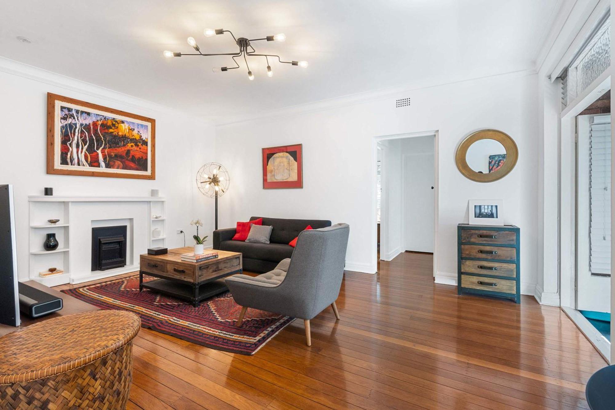 Art-deco Gem In Midlothian Opposite * Sydney