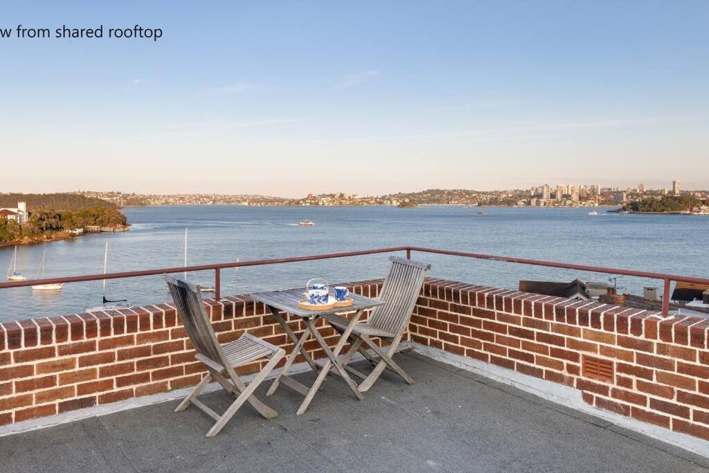 2 Bedroom Harbour Opera House Waterview