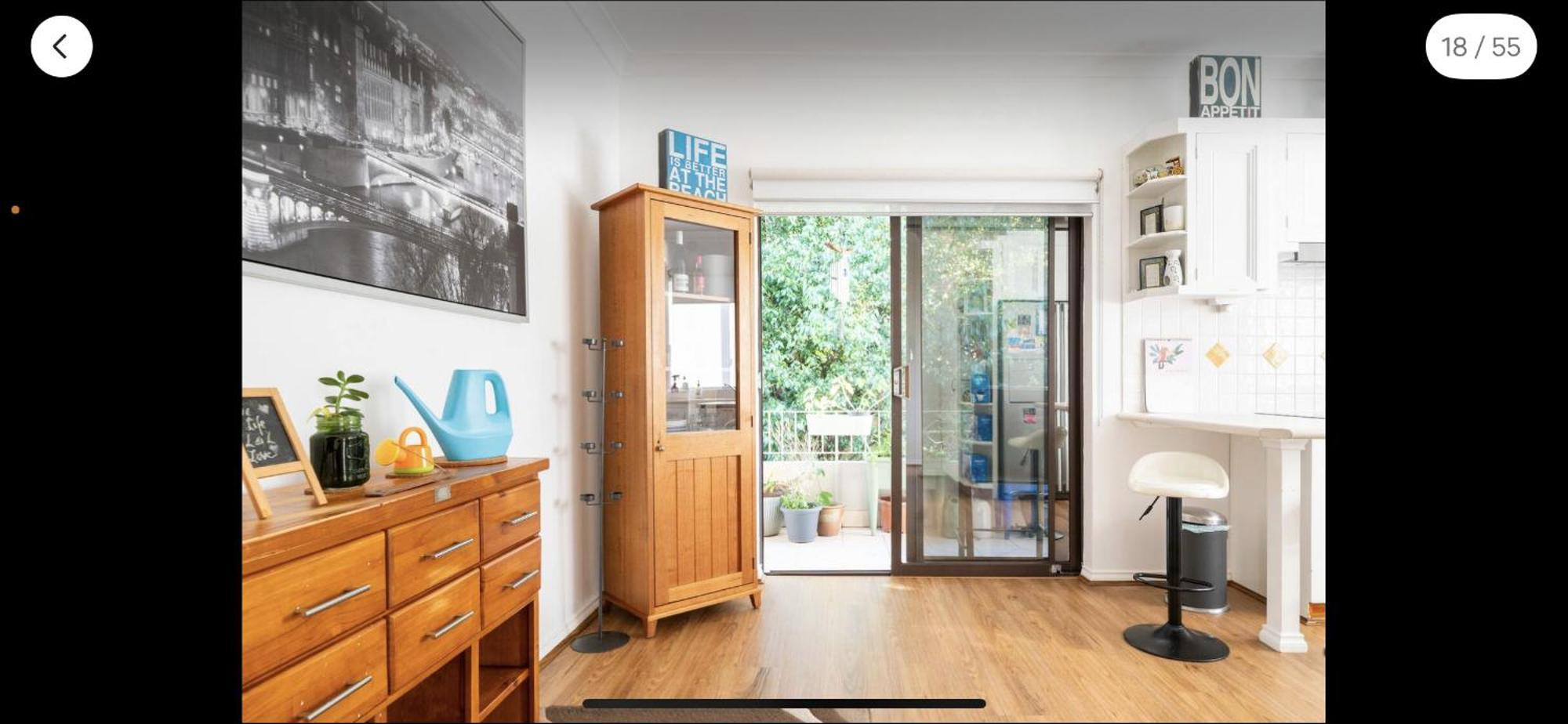 Peaceful South Hurstville Unit Close To Airport Sydney