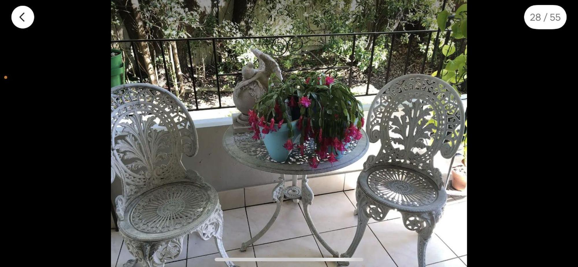 Peaceful South Hurstville Unit Close To Airport