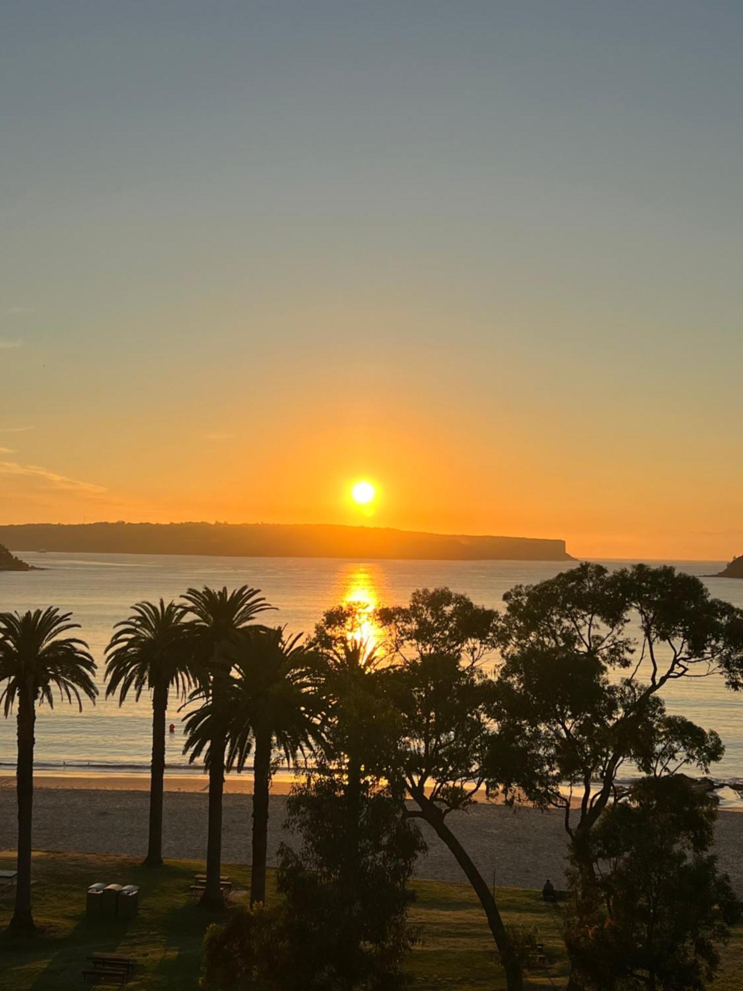 Balmoral Sands - Landing In Paradise * Sydney