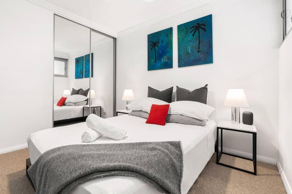Apartment Beachside Bondi - Modern Lift, Aircon, Carpark Sydney