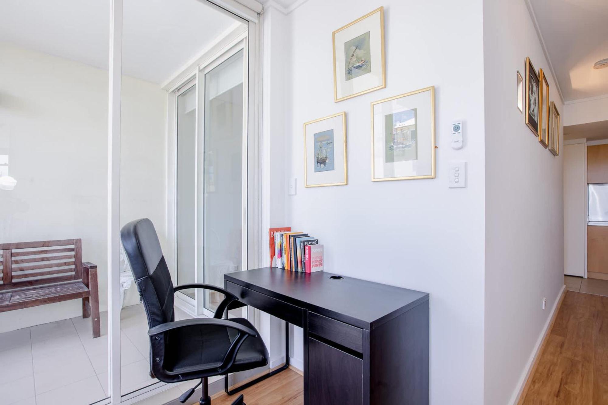 Convenient Bondi - View And Parking Apartment *