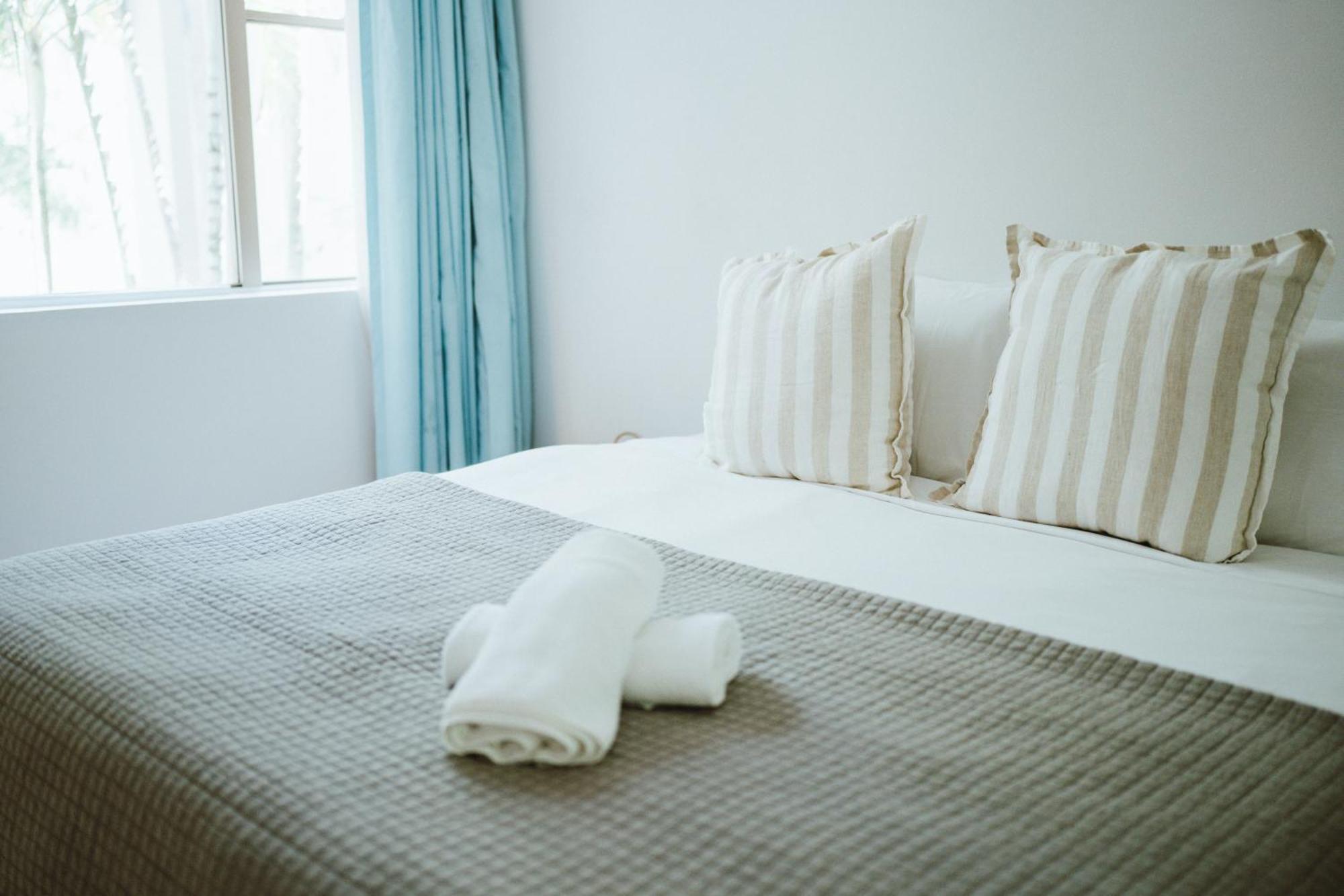Stylish 2 Bedroom Free P At Darlinghutst