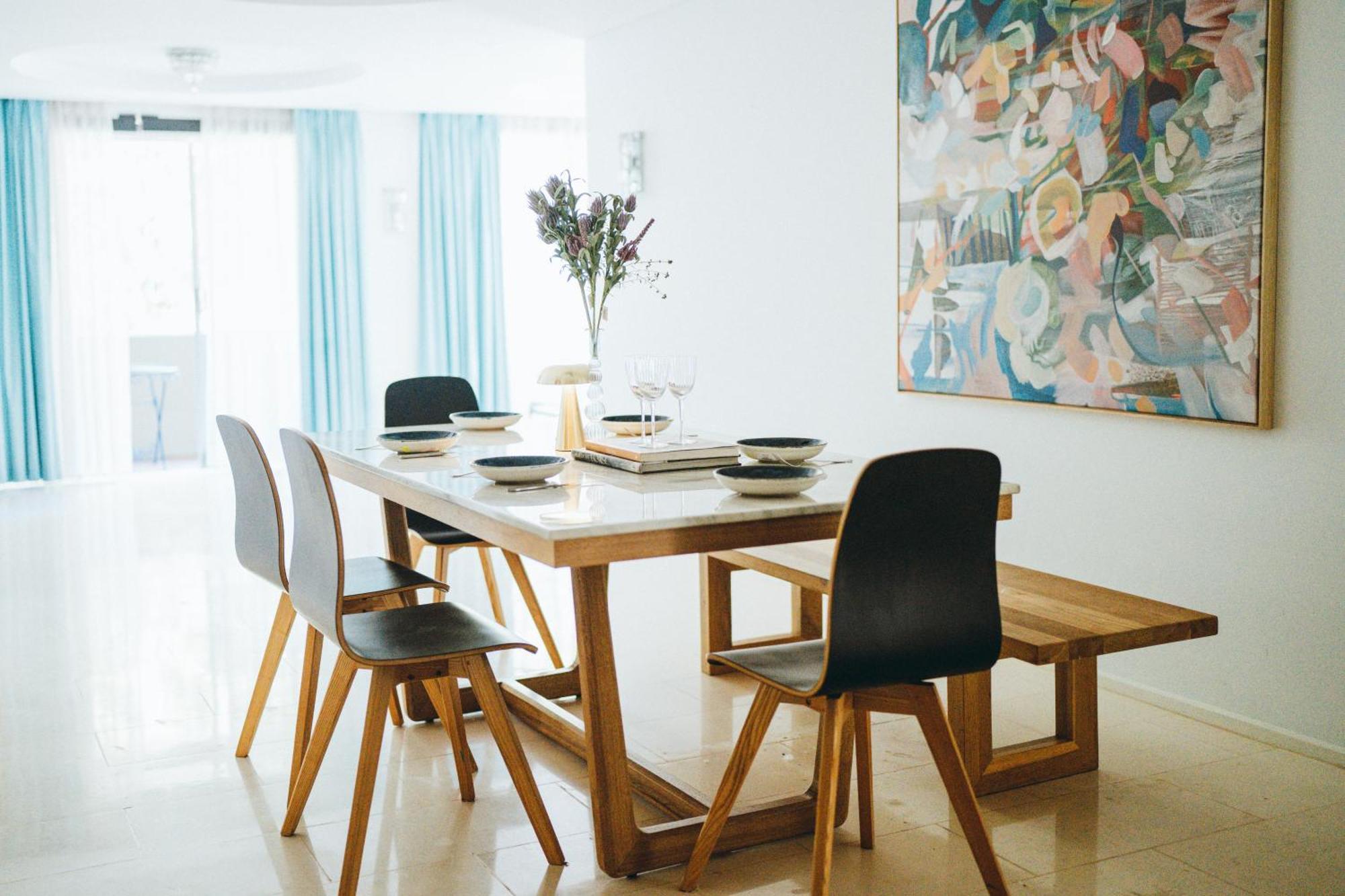 Stylish 2 Bedroom Free P At Darlinghutst Apartment