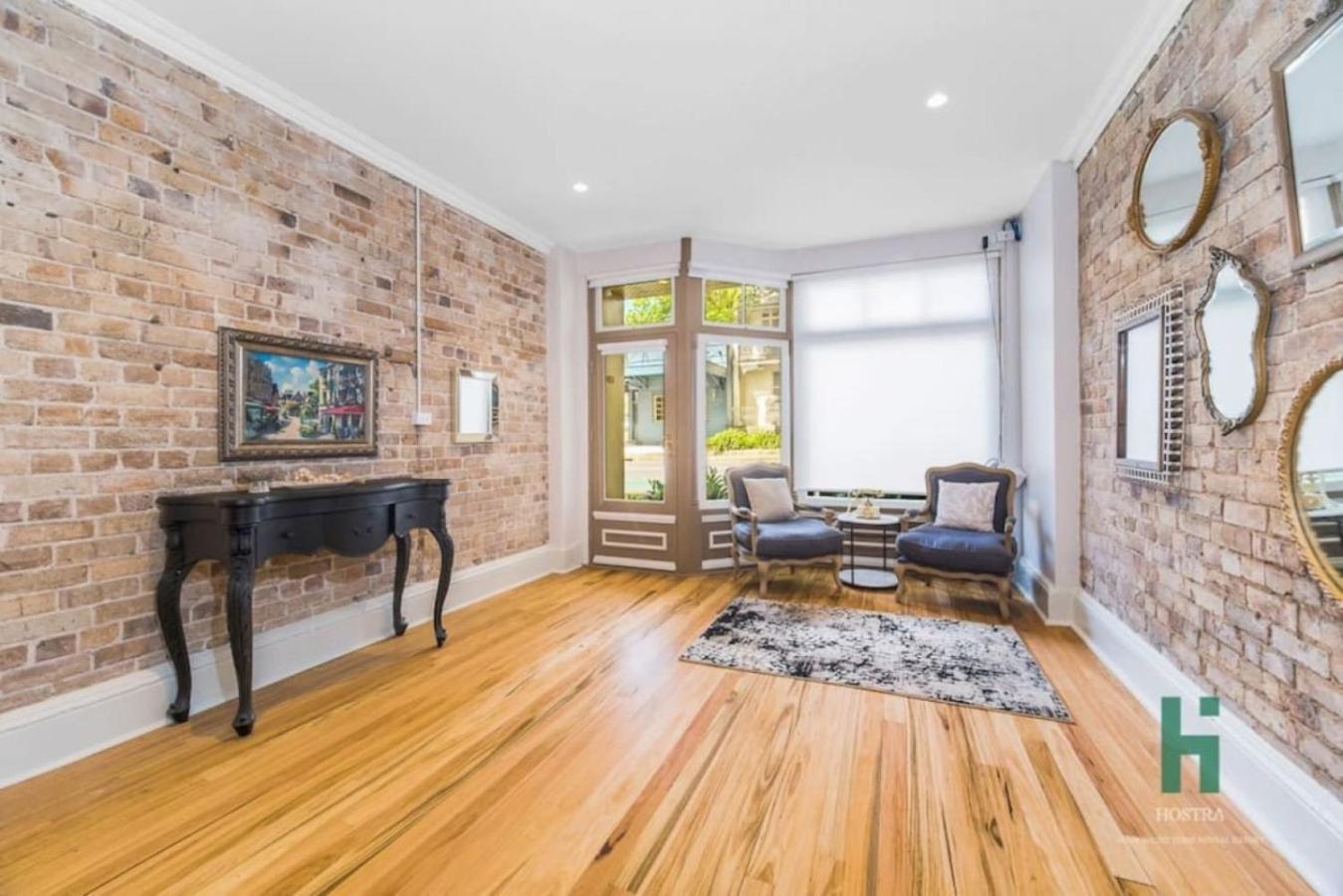 4 Bed Terrace In Surry Hills Apartment *