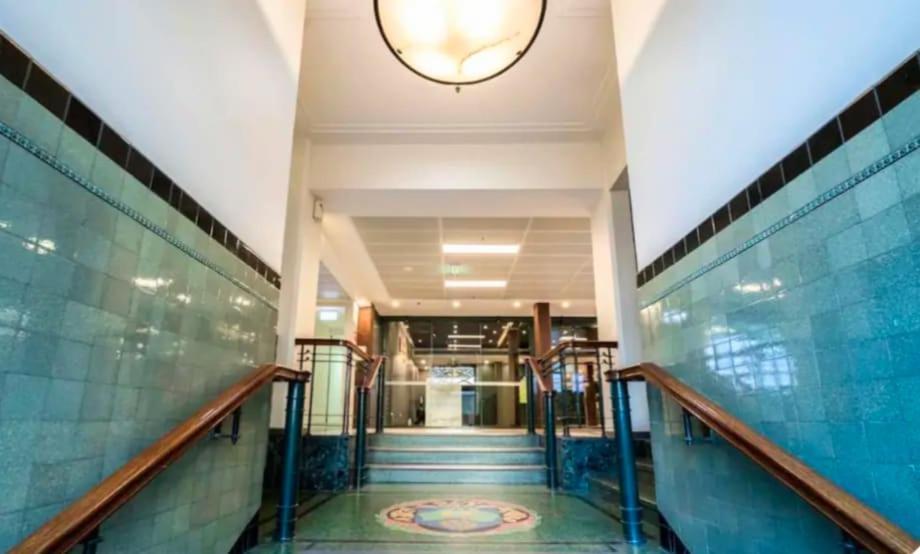 Luxe In Darling Harbour With Pool, Sauna & Gym - Icc 300m Apartment *