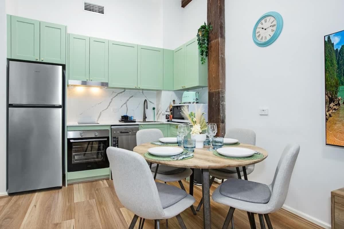 Apartment Luxe In Darling Harbour With Pool, Sauna & Gym - Icc 300m Sydney