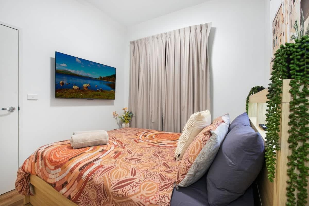 Luxe In Darling Harbour With Pool, Sauna & Gym - Icc 300m Sydney