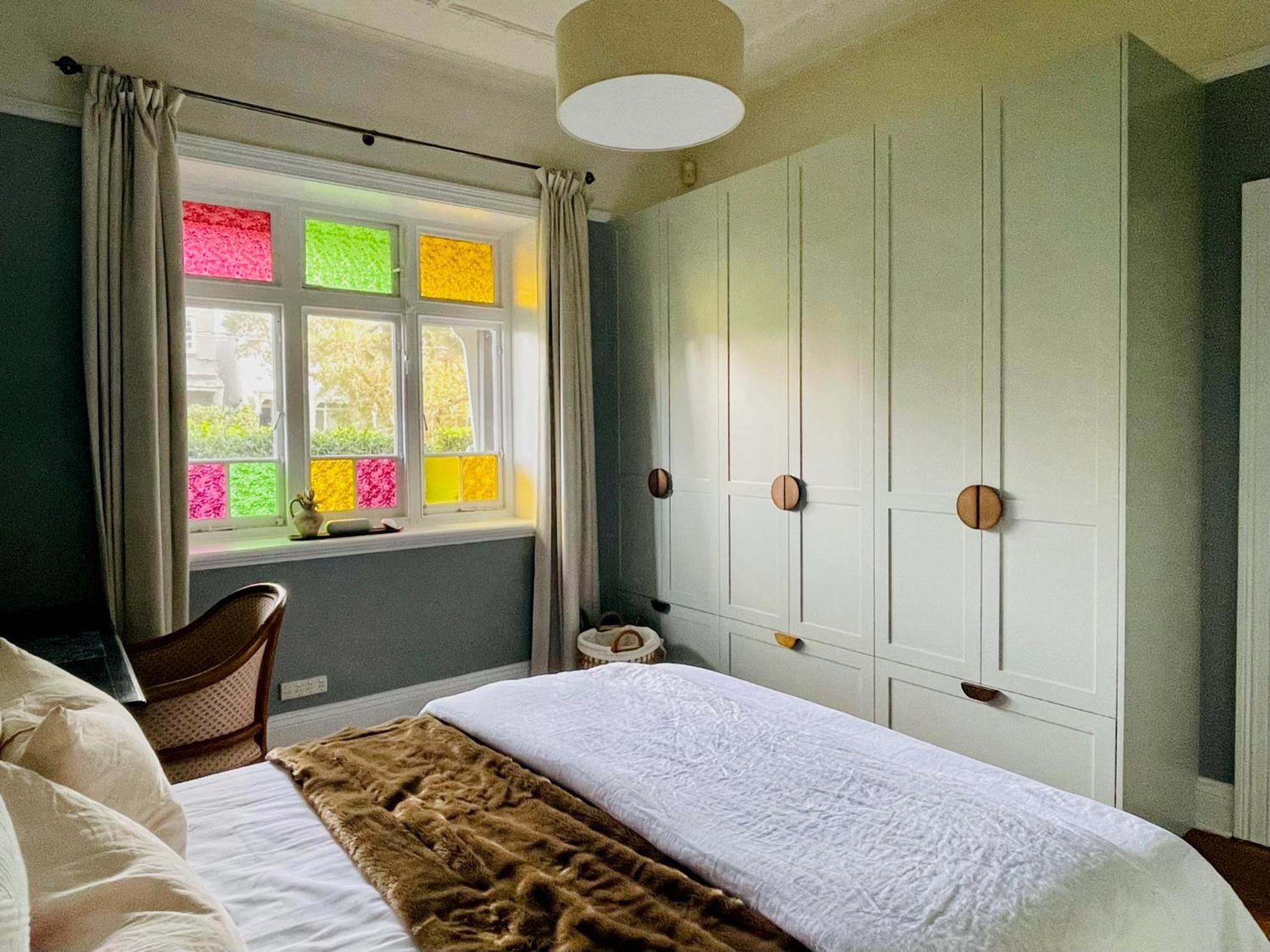 Homestay 1 Bedroom In A In Queens Park Sydney