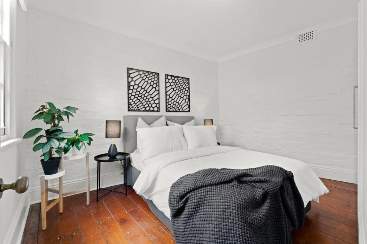 Holiday home Perfect Laneway Terrace Surry Hills Sydney