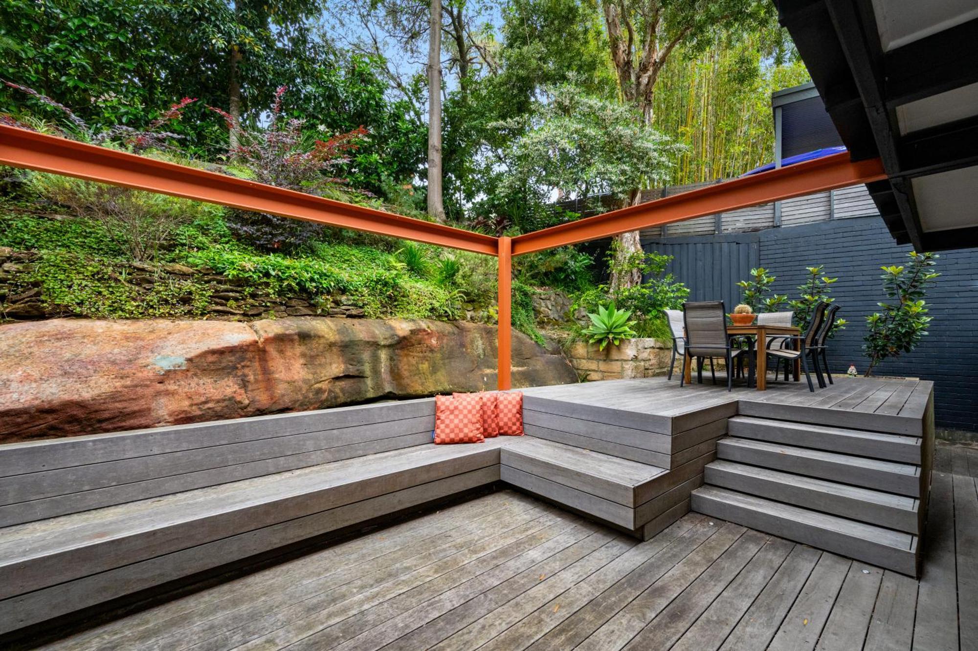 Luxury Escape - 4bd And Courtyard In Castlecrag *