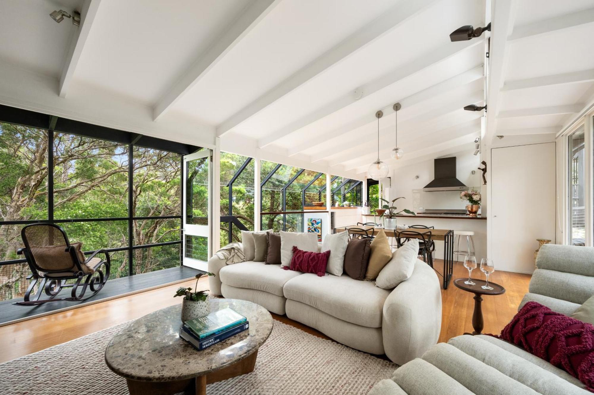 Luxury Escape - 4bd And Courtyard In Castlecrag