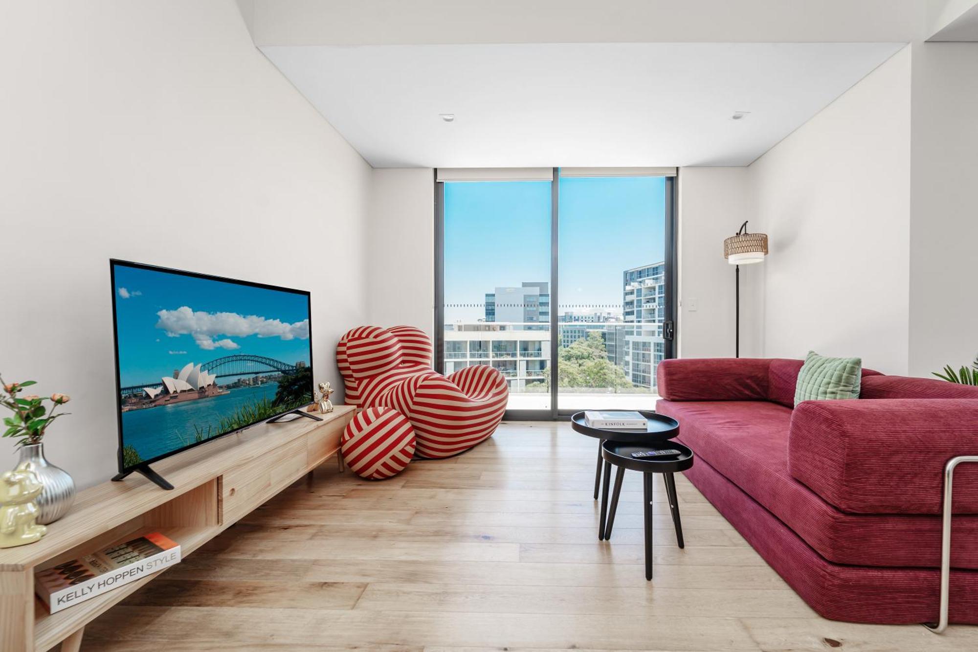 Mascot Spacious Loft Near Train Apartment Sydney