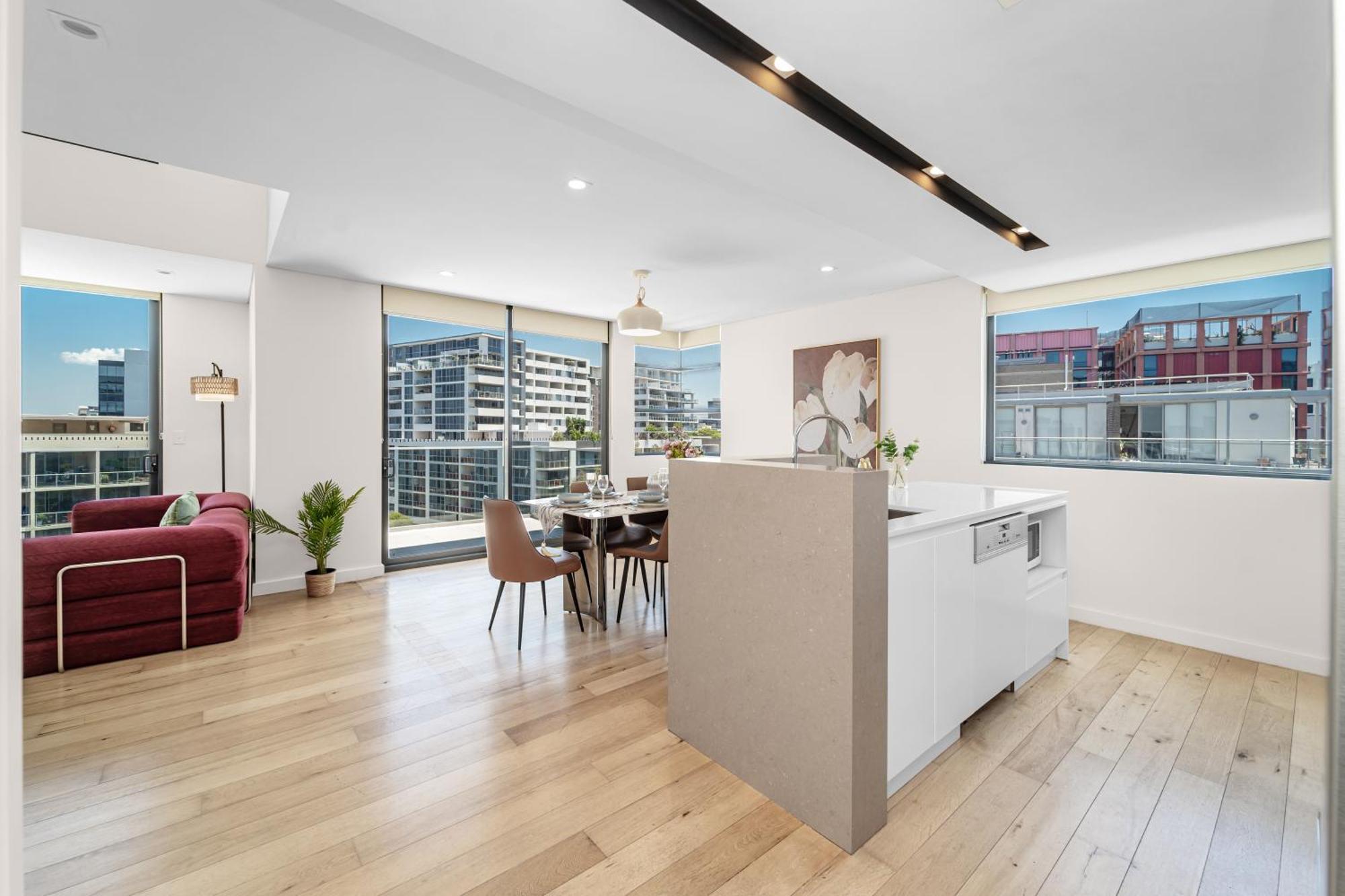 Mascot Spacious Loft Near Train Apartment Sydney