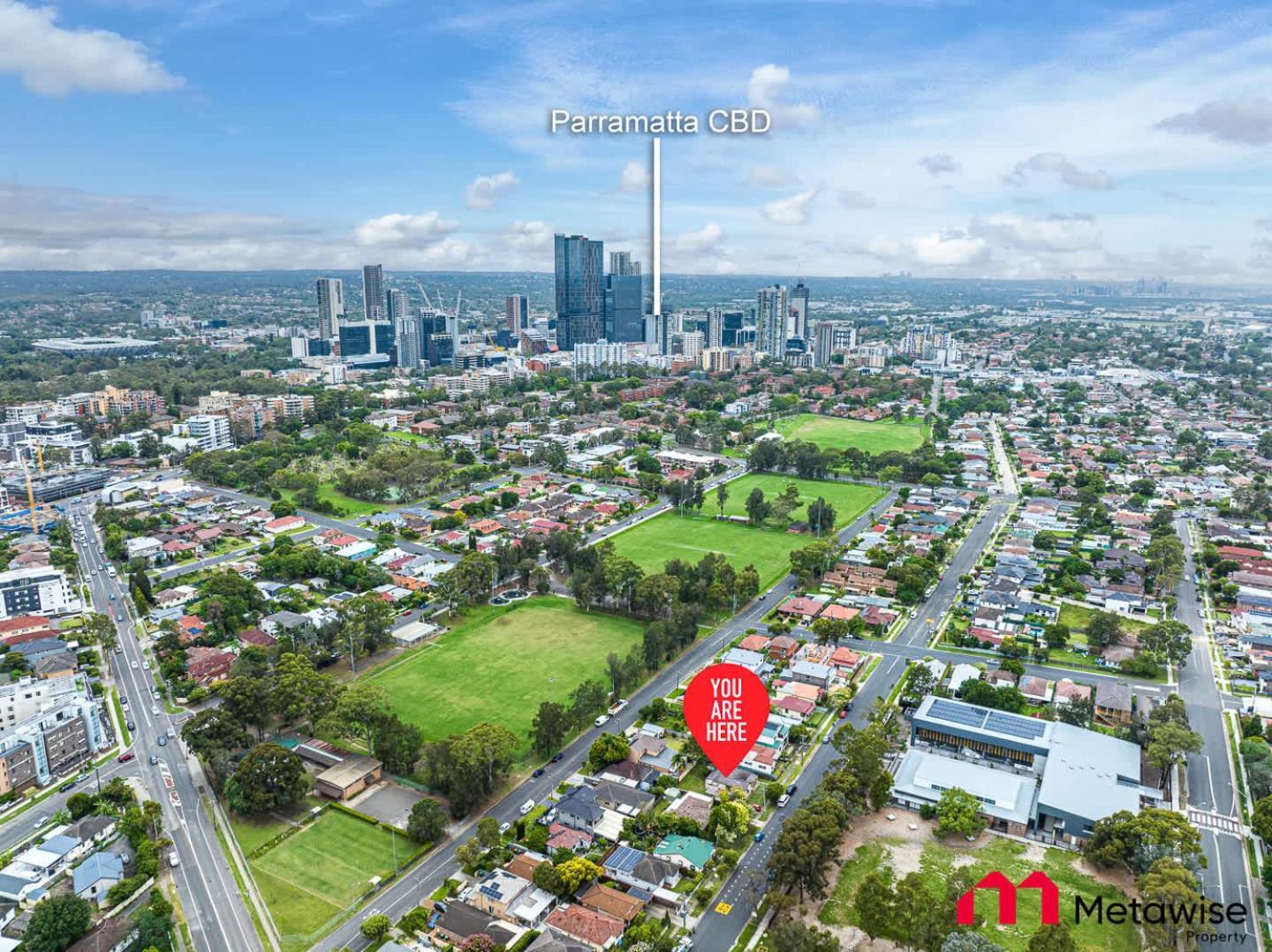 Metawise Parramatta Cozy With Furniture Wifi Sydney
