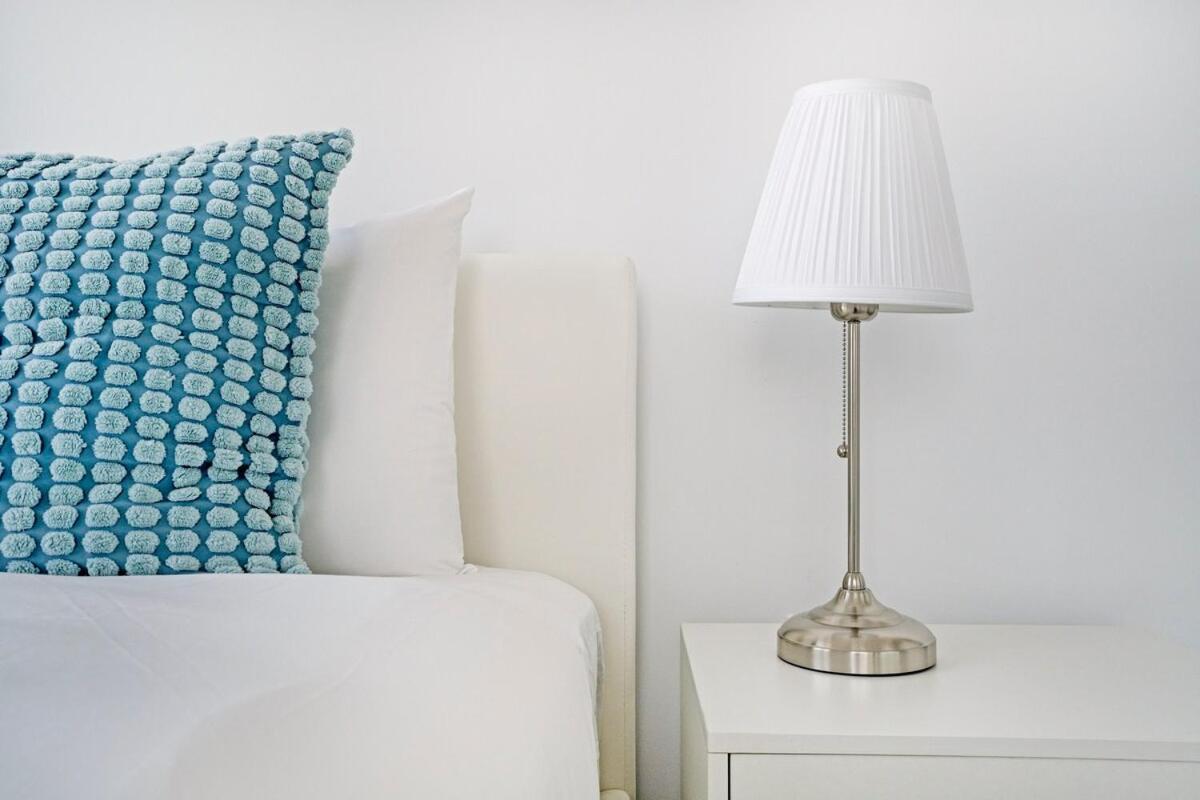 Apartment Stylish 2br With Pool & Views Near Parramatta Sydney