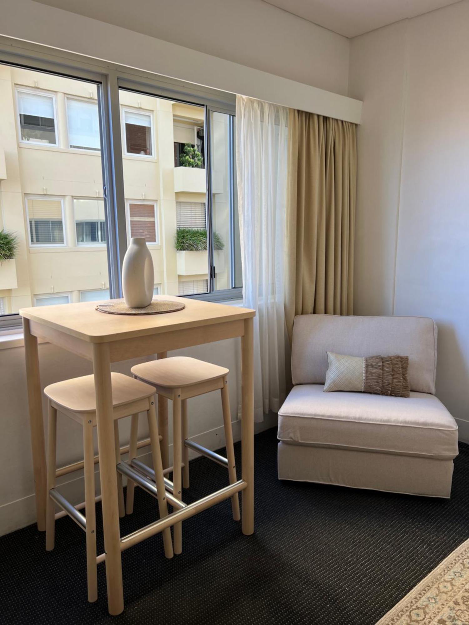 Elizabeth Bay Potts Point Apartment Sydney