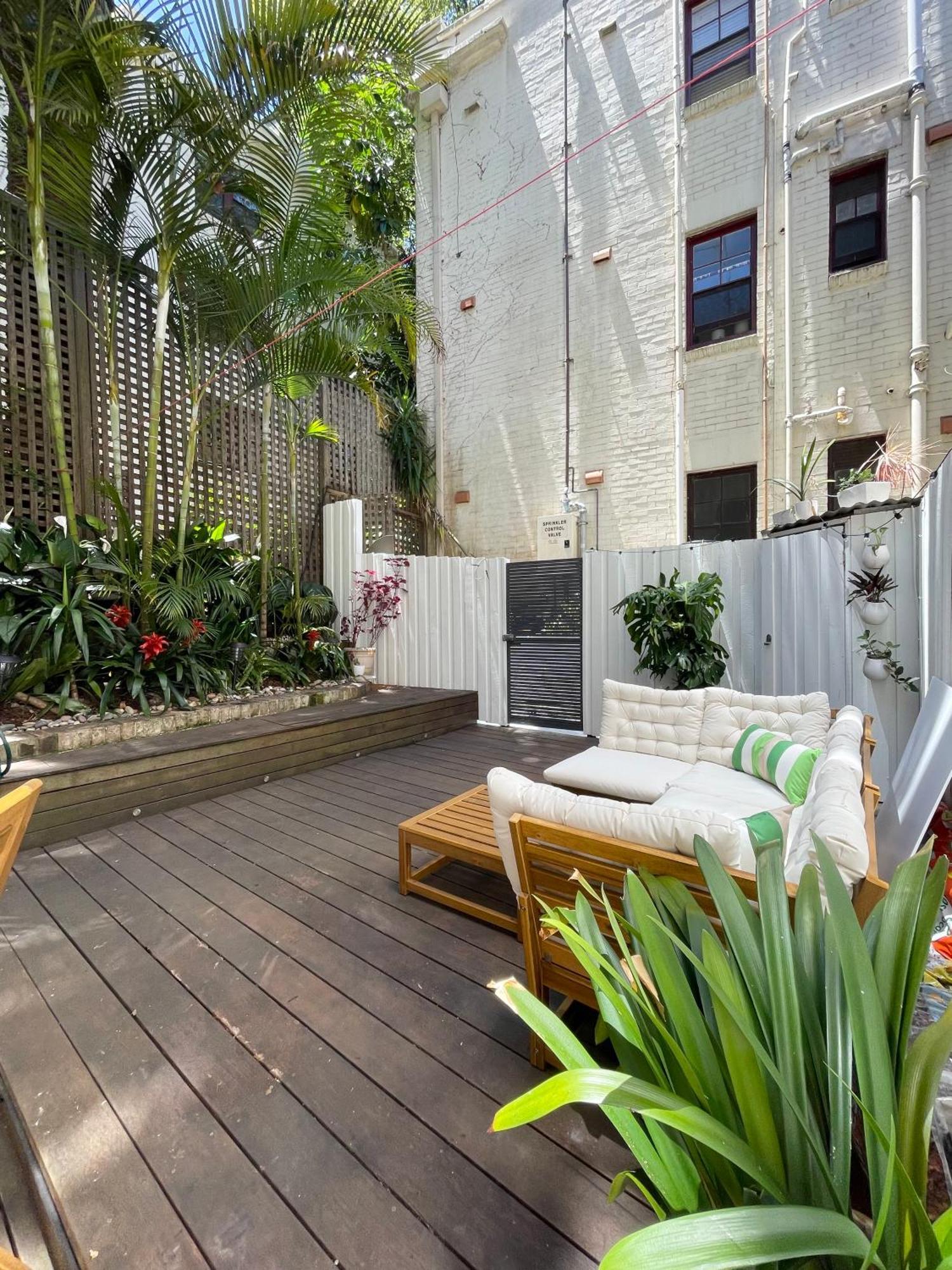 Secret Garden House In * Sydney