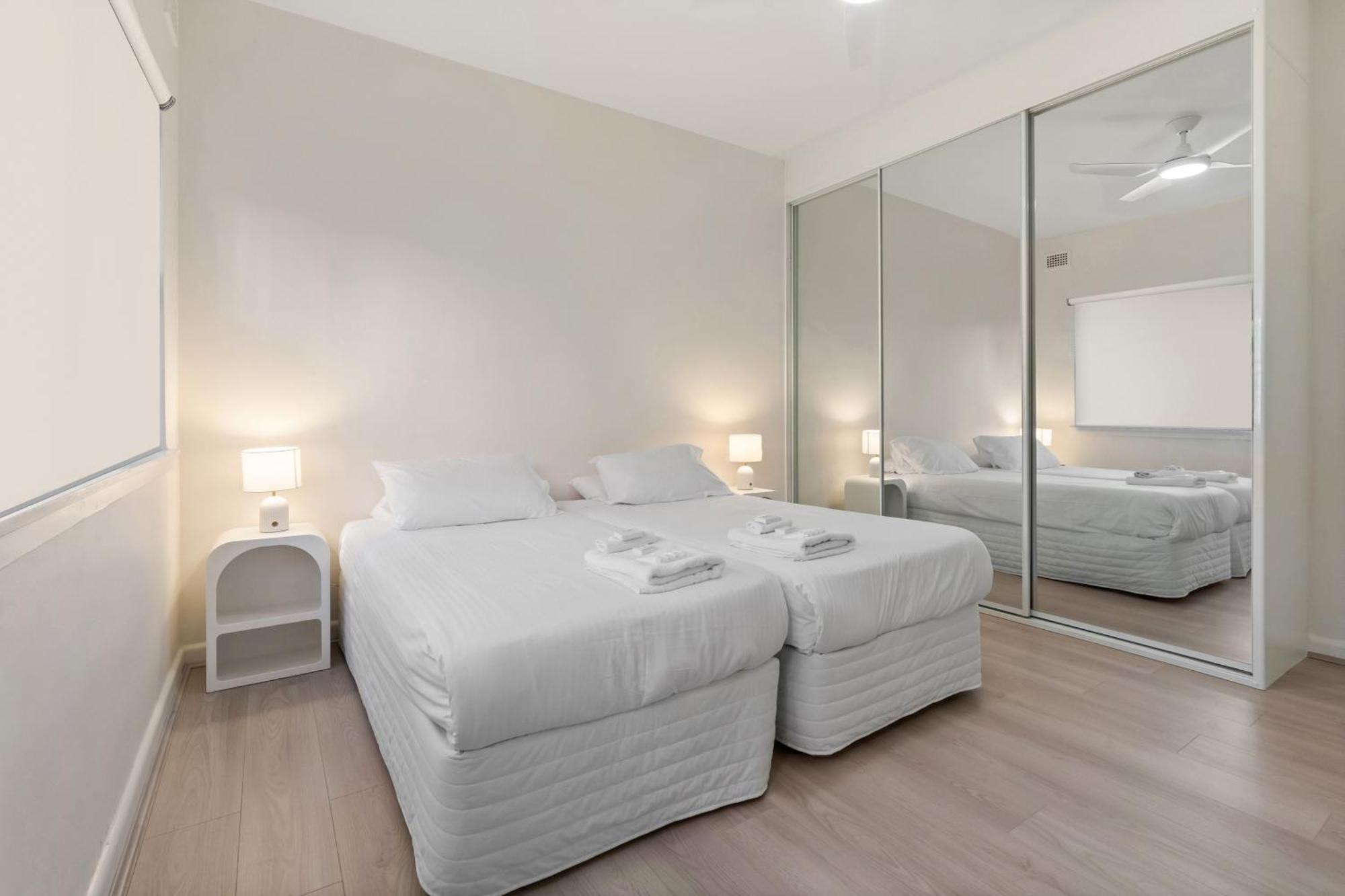 Apartment Modern 2-bed With Parking Near Bondi Sydney