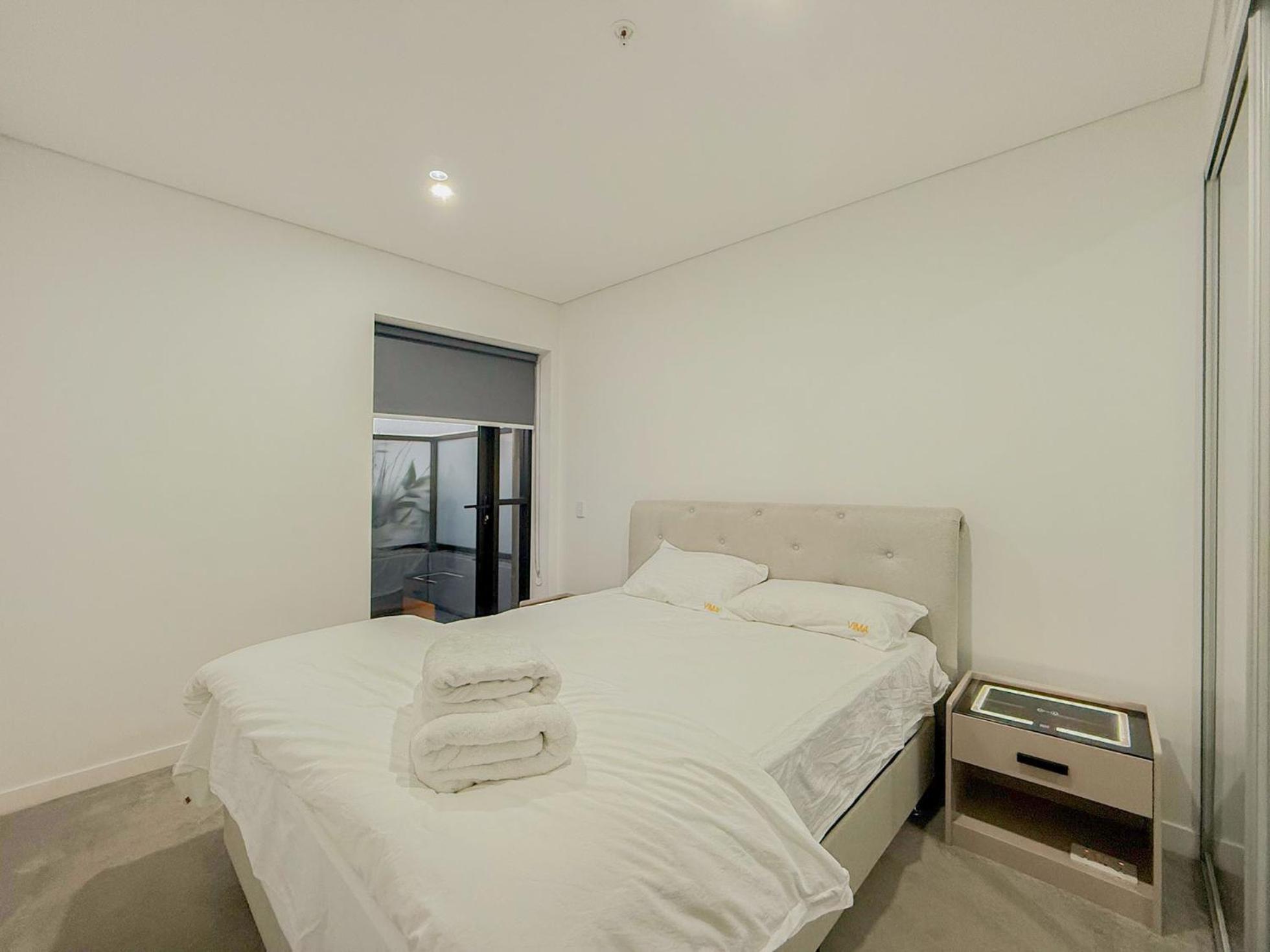 Burwood At St Luke Square * Sidney