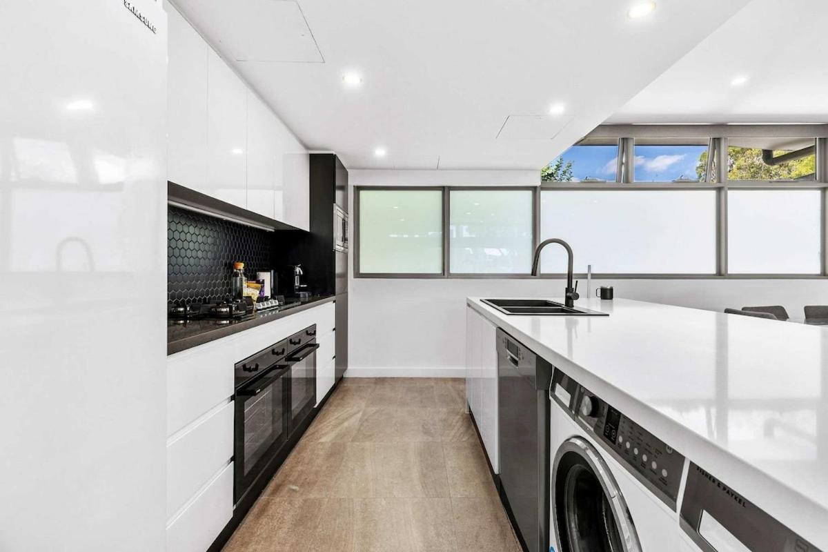 Beautiful House In Glebe With Two-car Garage Sydney