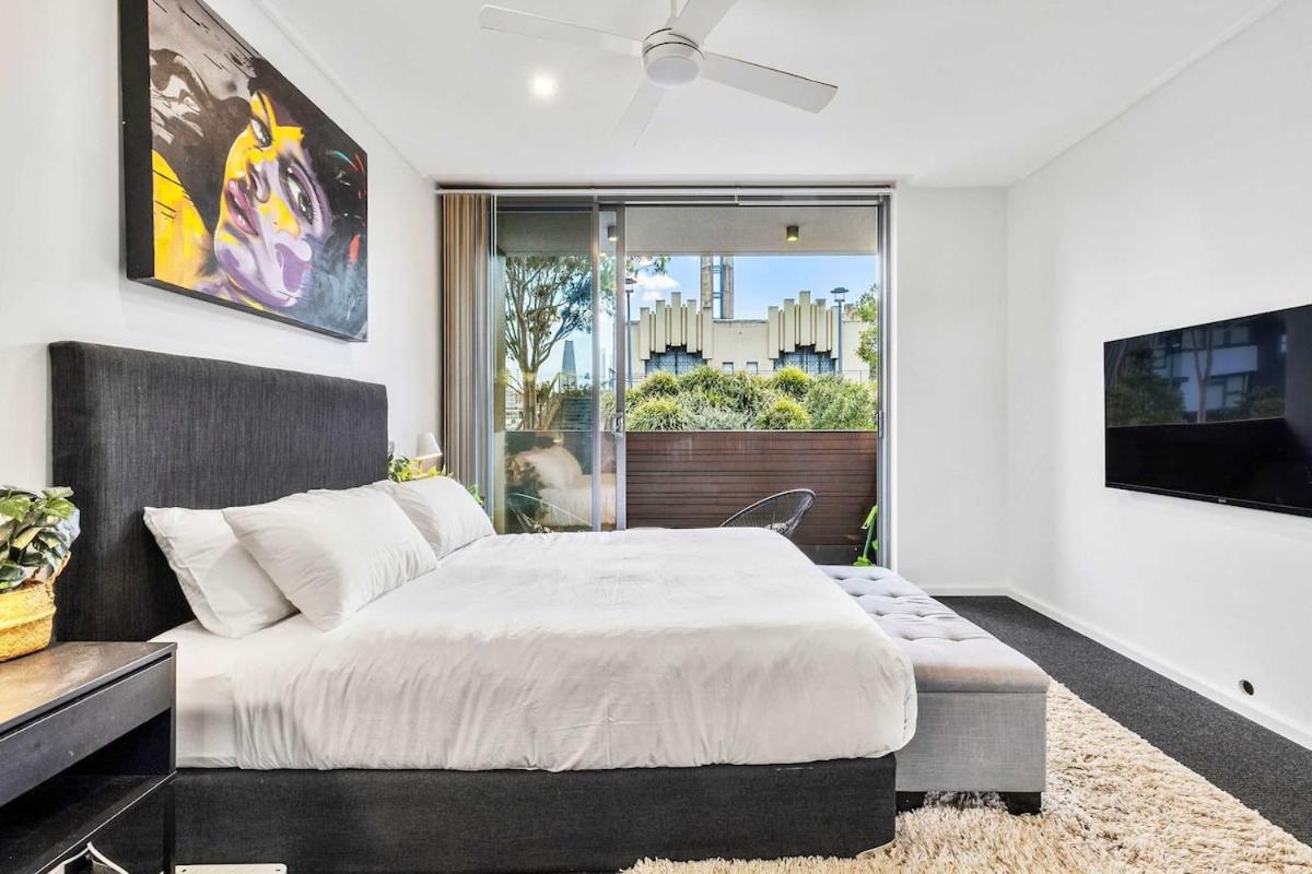 Apartment Beautiful House In Glebe With Two-car Garage