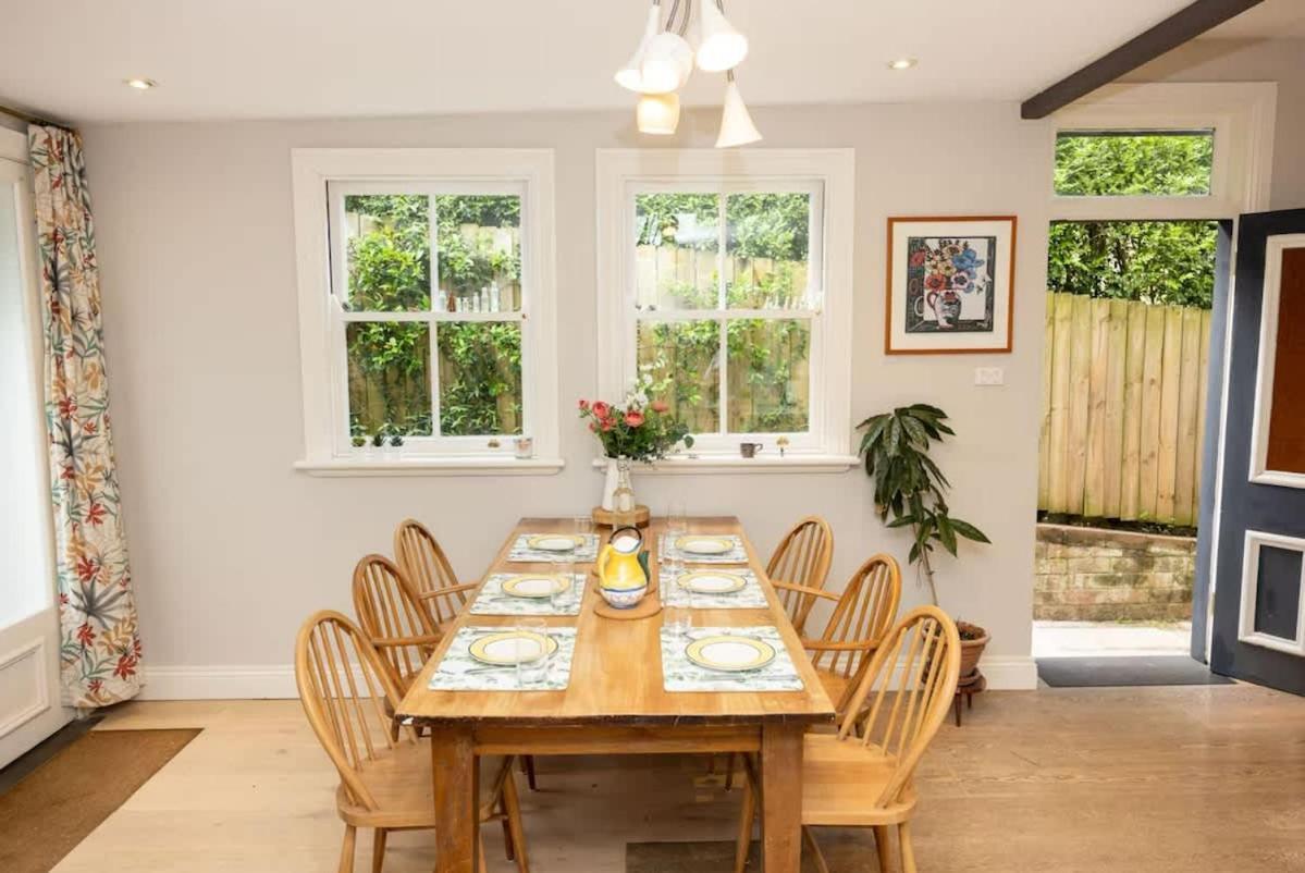 Charm & History 3bdr Close To Harbour Views Holiday home