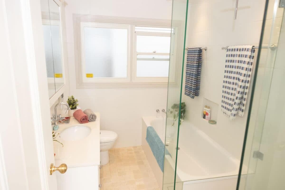 Charm & History 3bdr Close To Harbour Views Holiday home