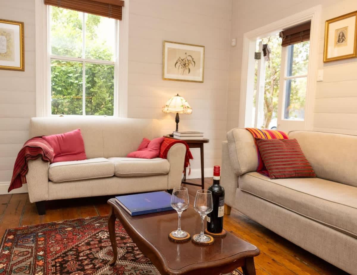 Holiday home Charm & History 3bdr Close To Harbour Views Sydney
