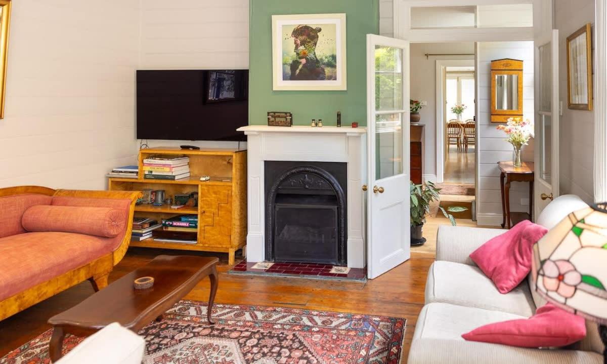 Charm & History 3bdr Close To Harbour Views Holiday home