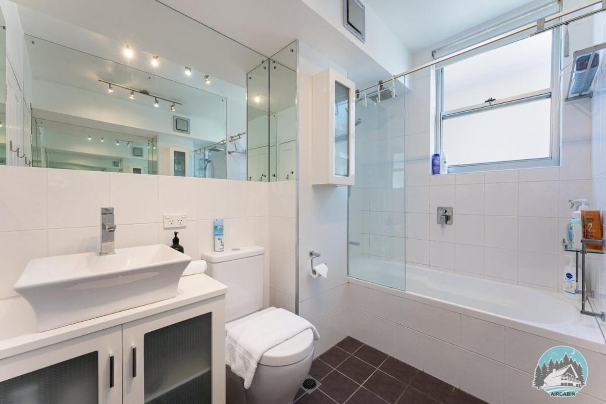 Relaxing Sunny North-facing 2-bed In Vaucluse * Sydney