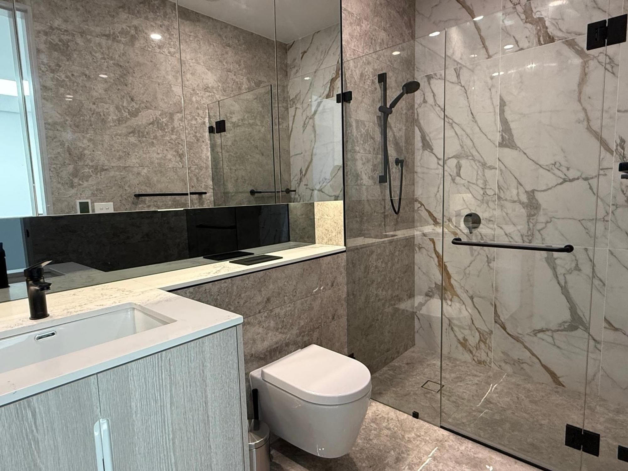 Villa Eastgardens 4bed 3bath Brand New Townhouse 2 Car