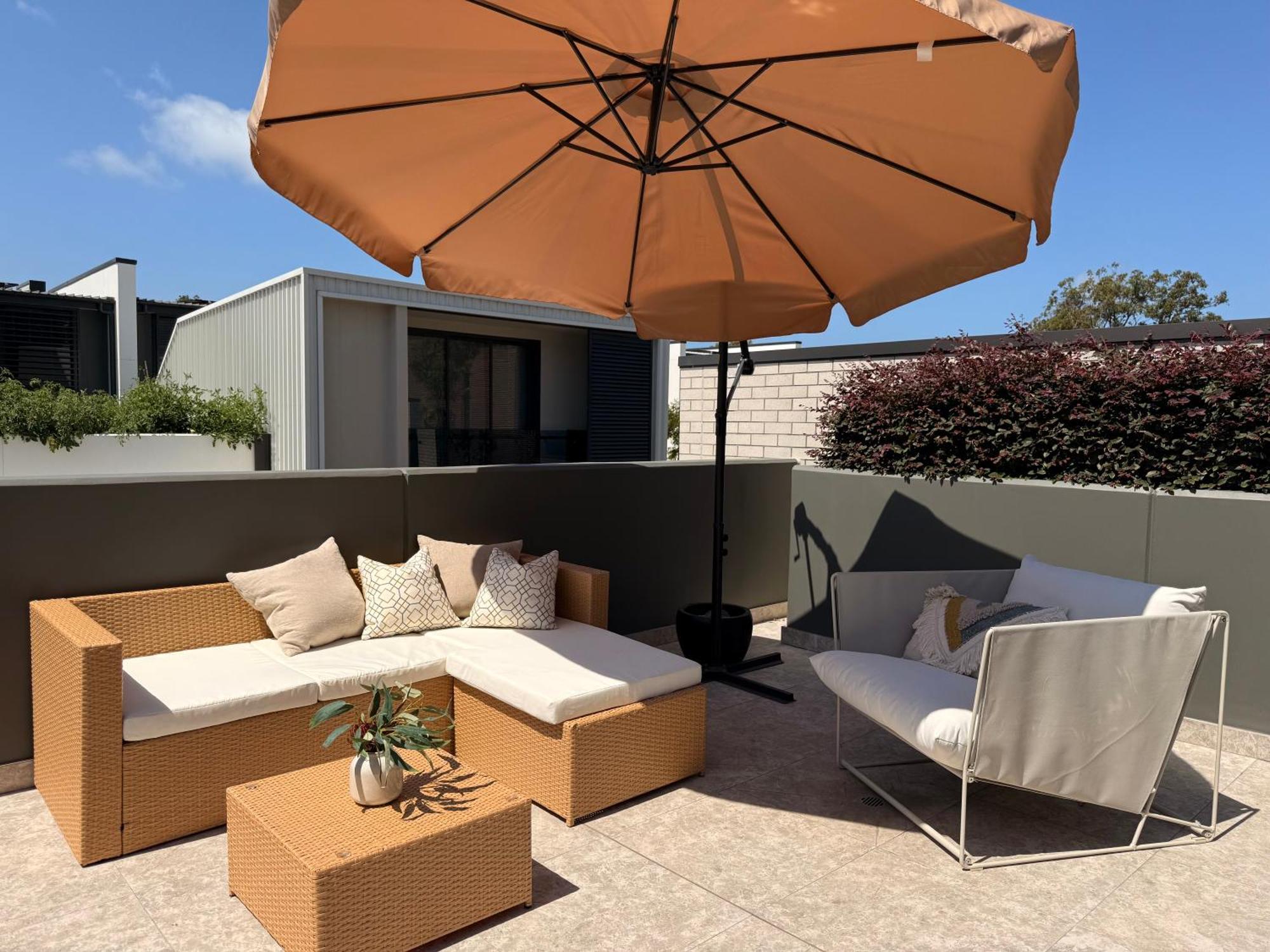 Eastgardens 4bed 3bath Brand New Townhouse 2 Car *