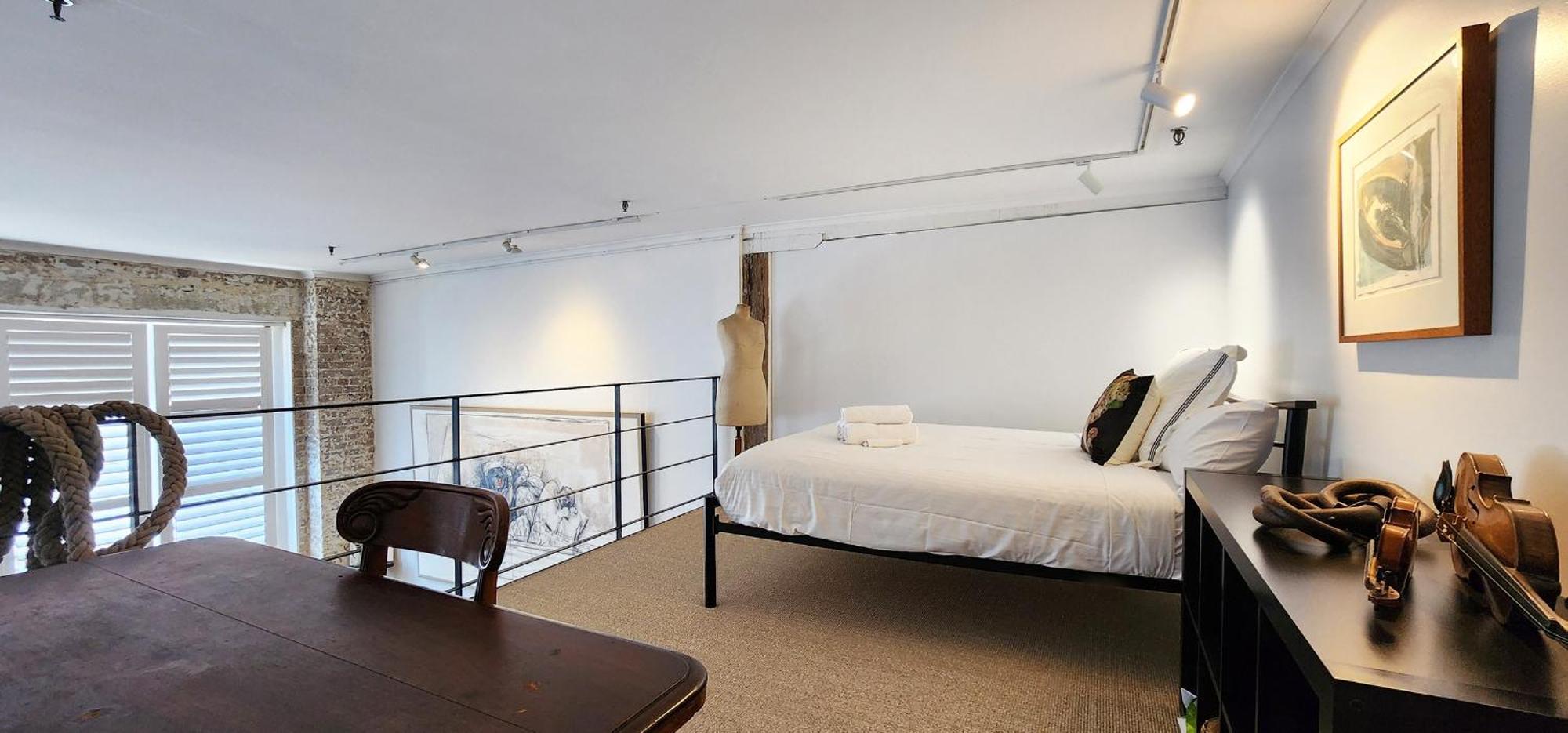 Superb Warehouse Conversion * Sydney