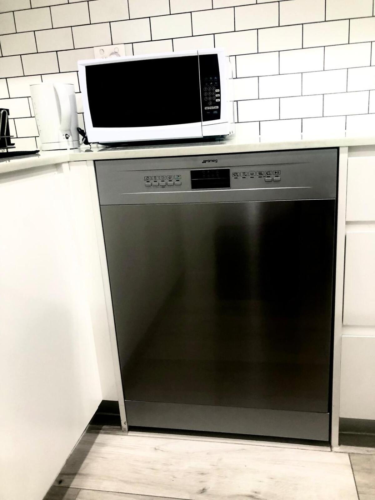 Apartment One Bedroom Oasis In Strathfield Sydney