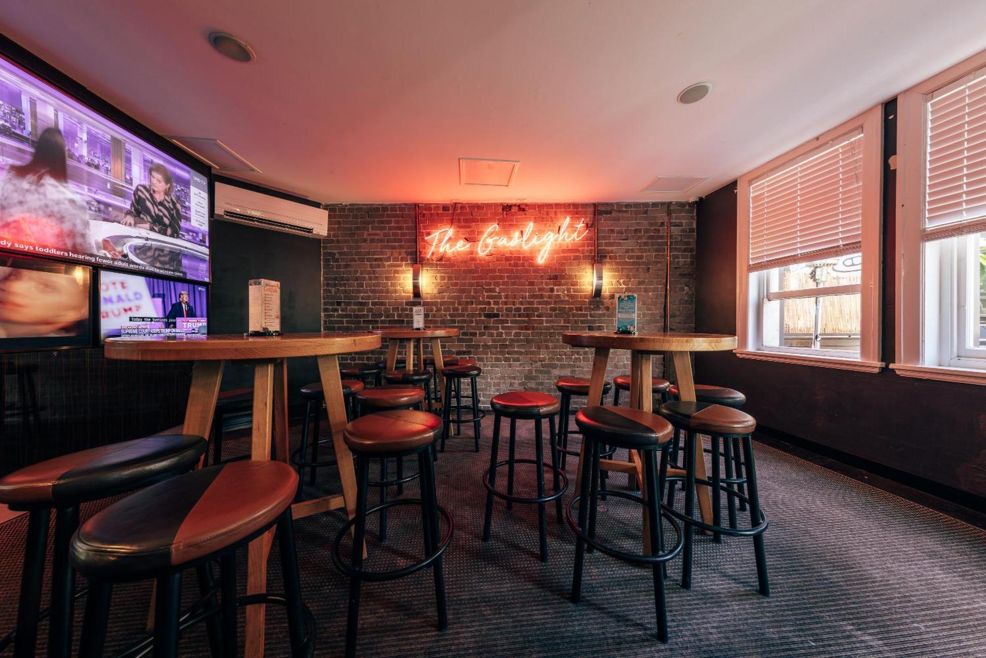 Gaslight - Adults Only Hotel *