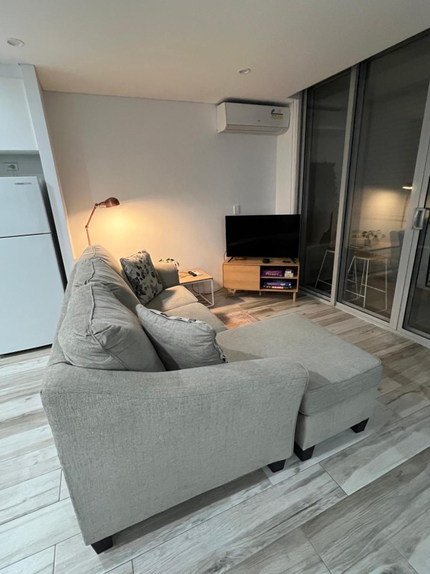 One Bedroom Oasis In Strathfield *