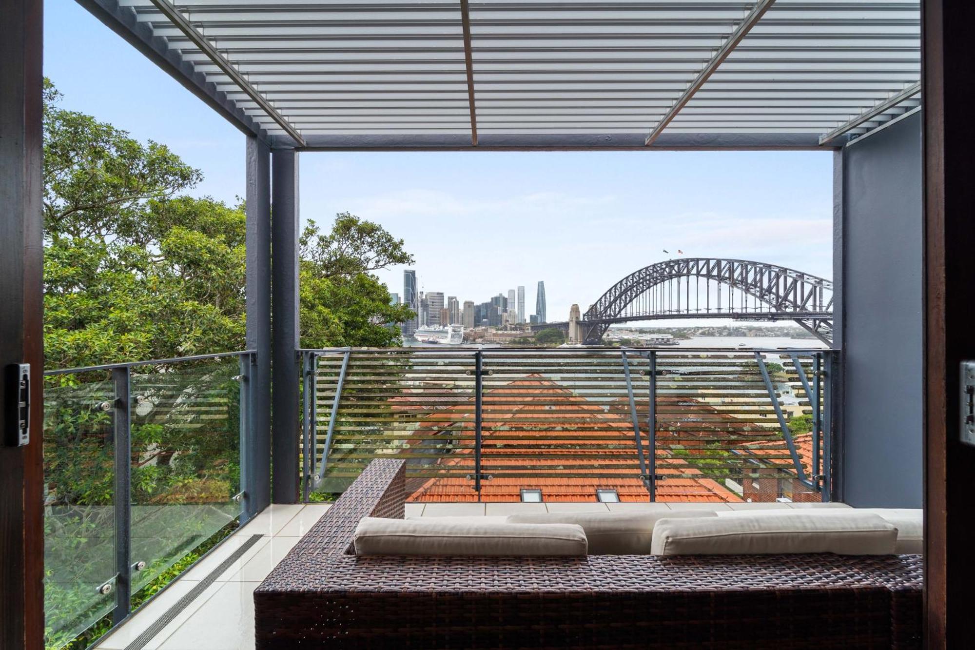 Breathtaking Harbour View Apartment