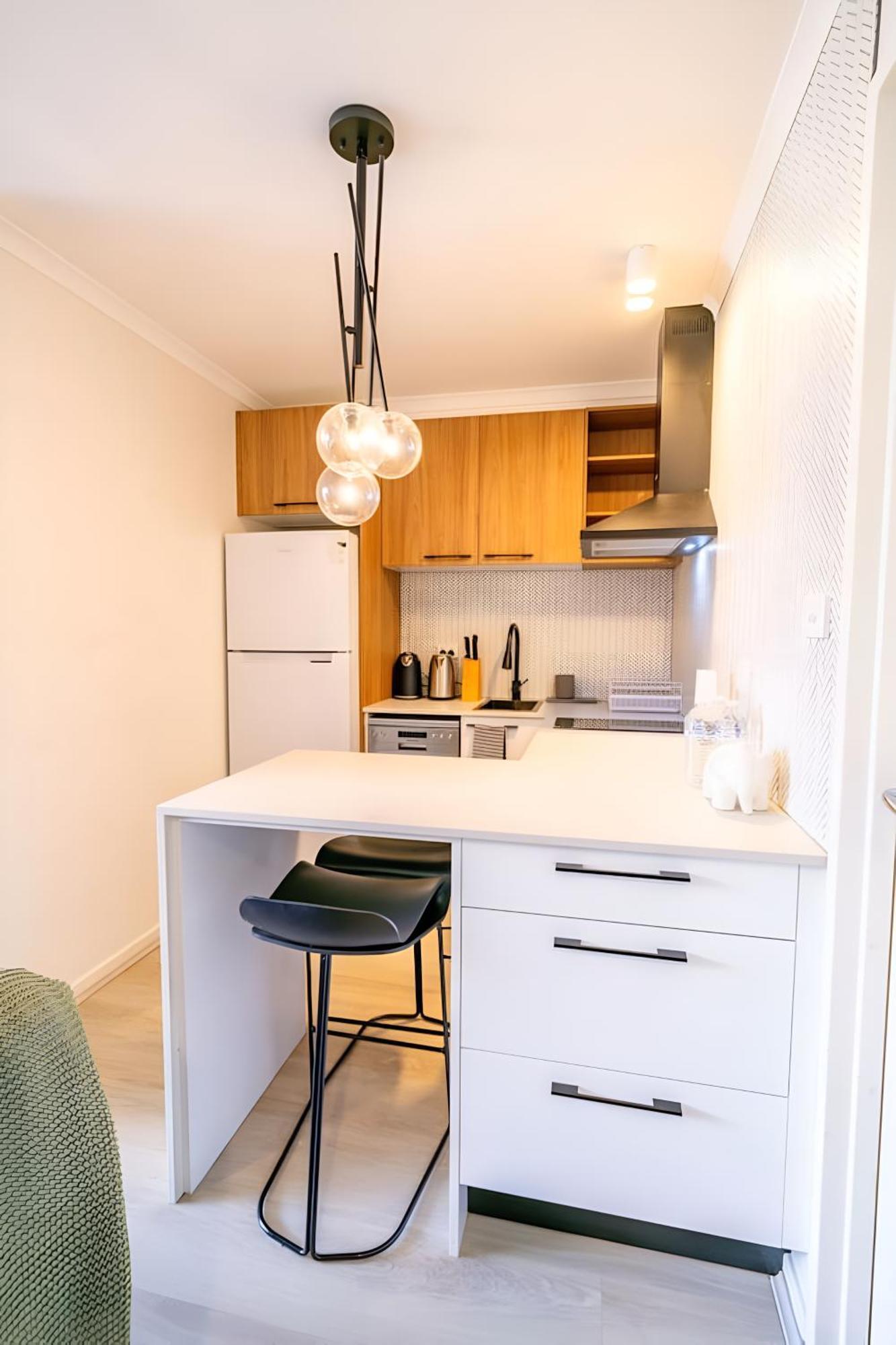 Bright 1br With On-site Gym I Sauna I Pool And Parking * Sydney