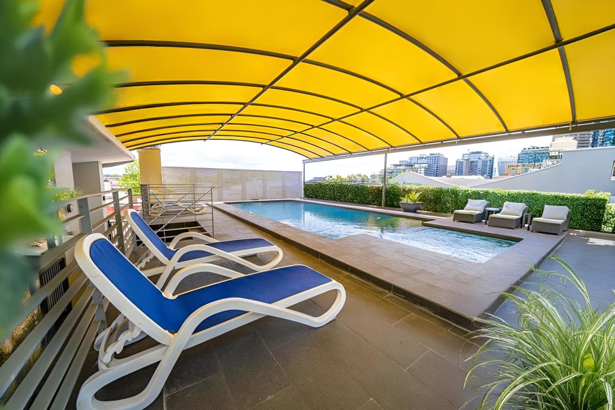 Bright 1br With On-site Gym I Sauna I Pool And Parking * Sydney