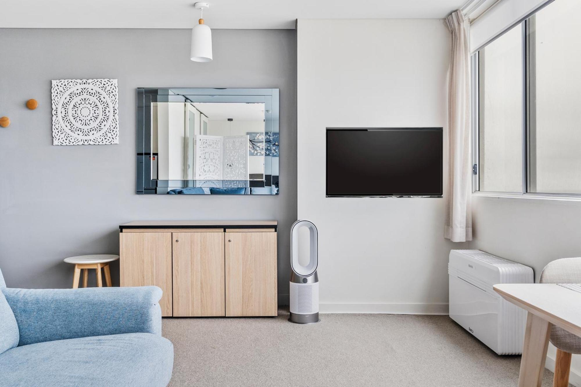 'coastal Nest' Elegant Pad With Million-dollar Views * Sydney
