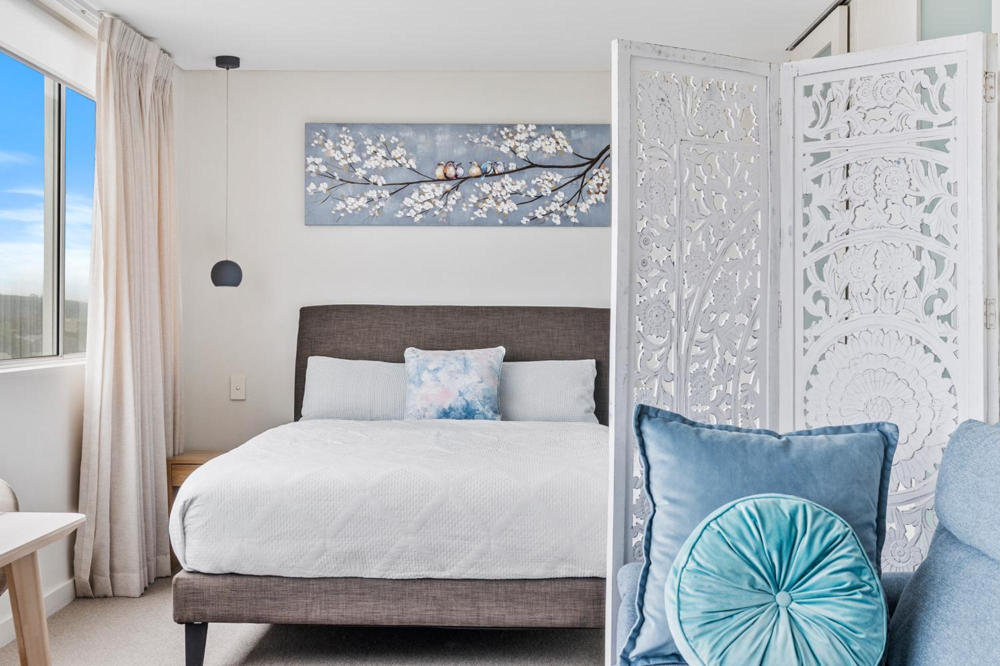 Apartment 'coastal Nest' Elegant Pad With Million-dollar Views *