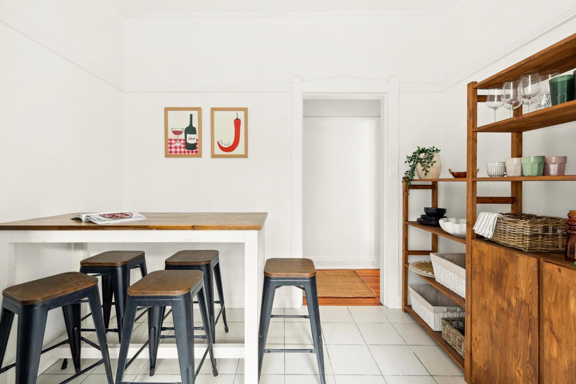 Apartment Coastal Retreat In The Heart Of Manly Sydney