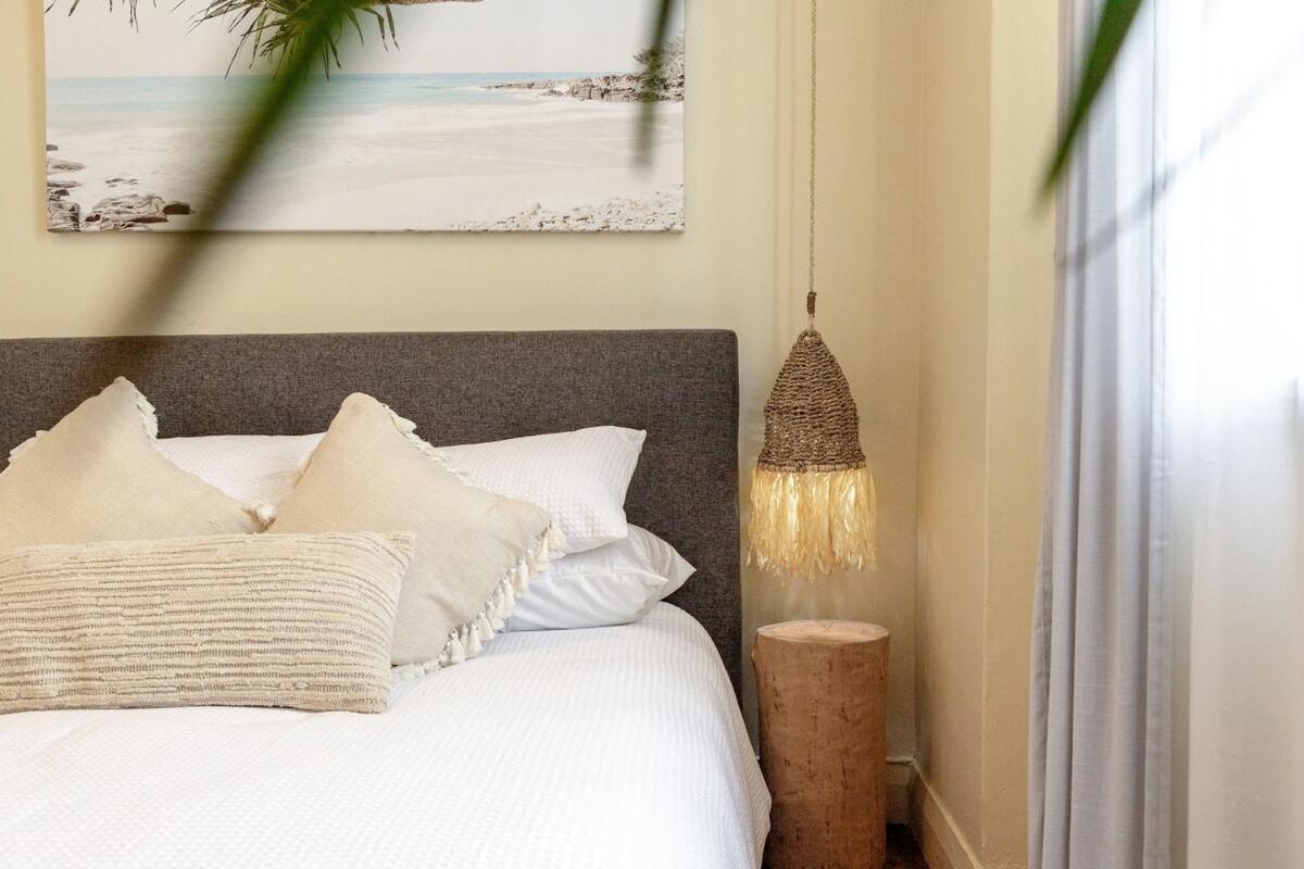 Apartment Stylish Bondi Icebergs Ocean View Garden