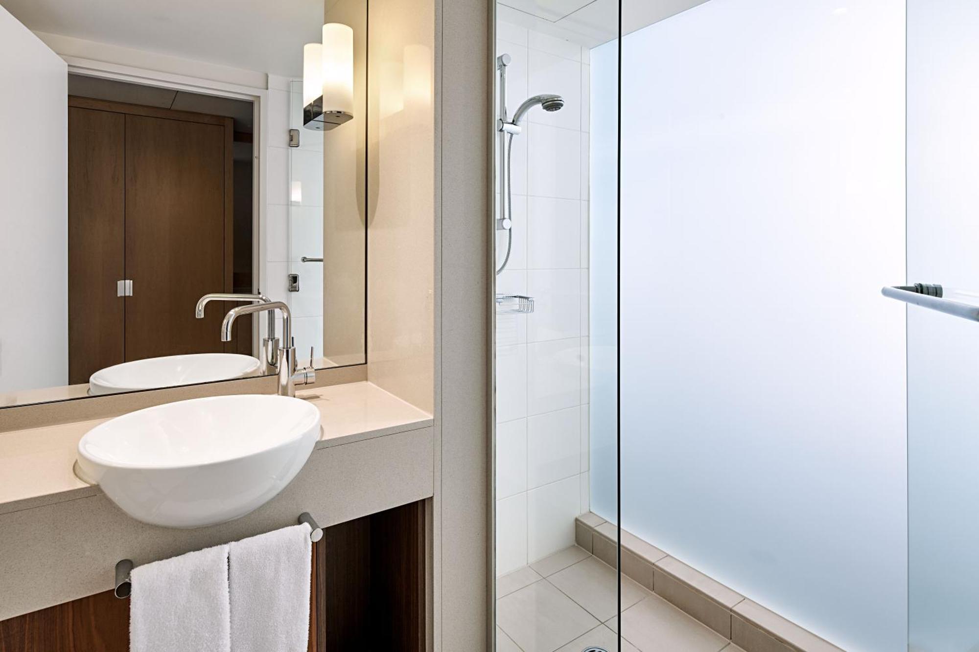 Crowne Plaza Macquarie Park By Ihg 4*