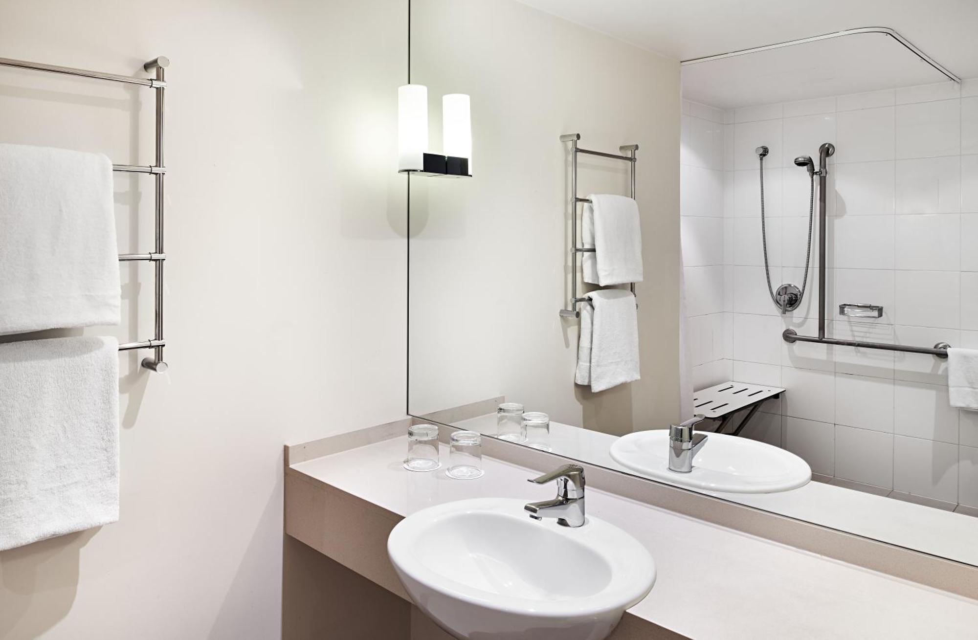 Crowne Plaza Macquarie Park By Ihg 4* Sydney