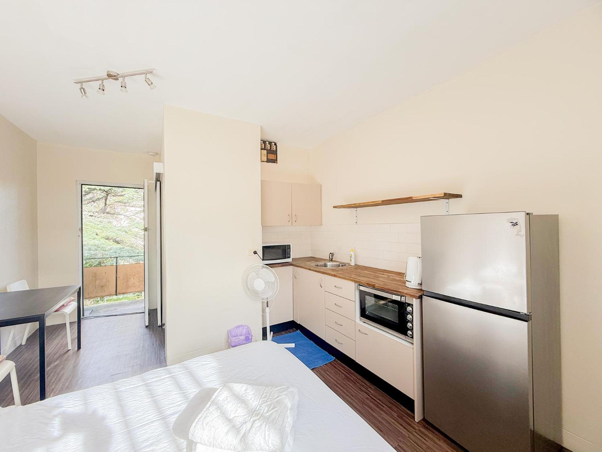 Burwood Cozy Studio