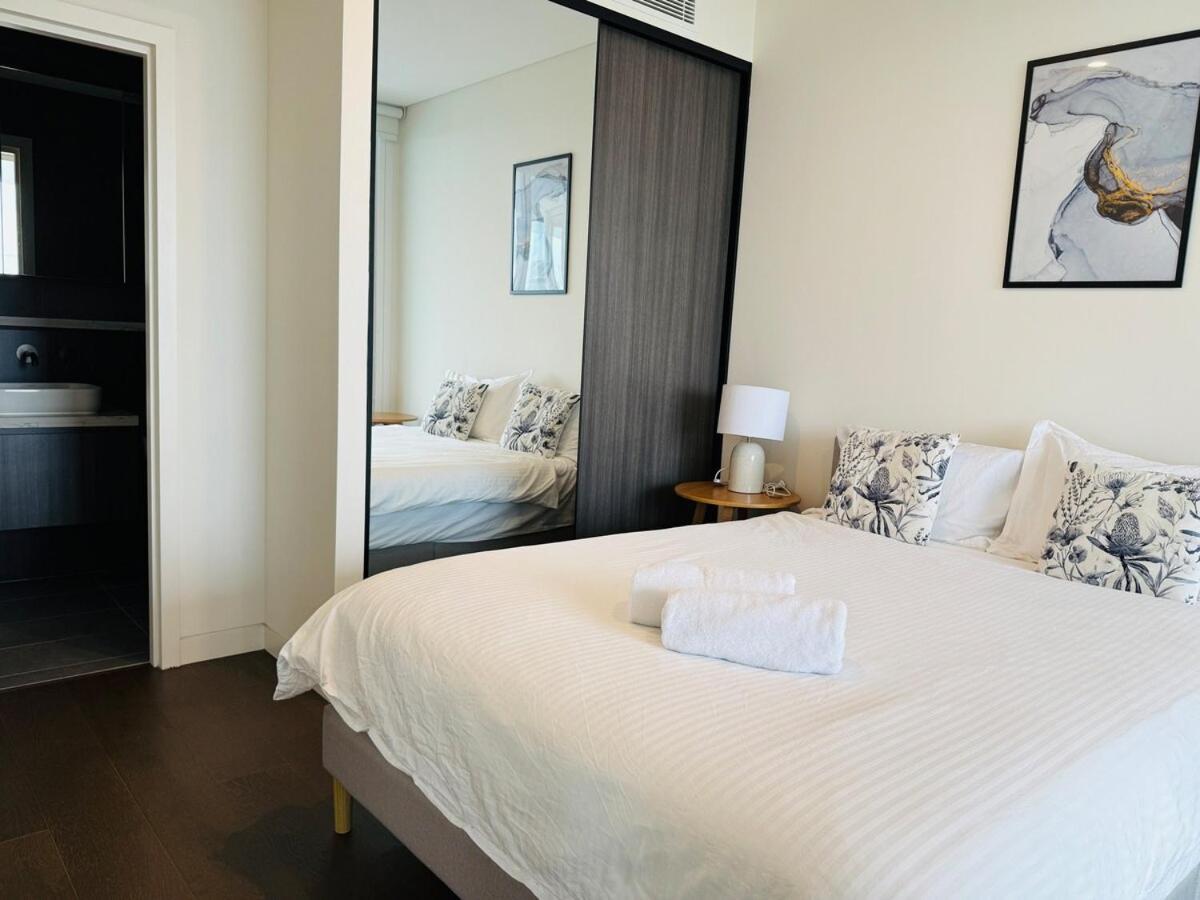 Apartment Olympic Park Gem 2 Bedroom Condo-parking, Pool Gym 10 *