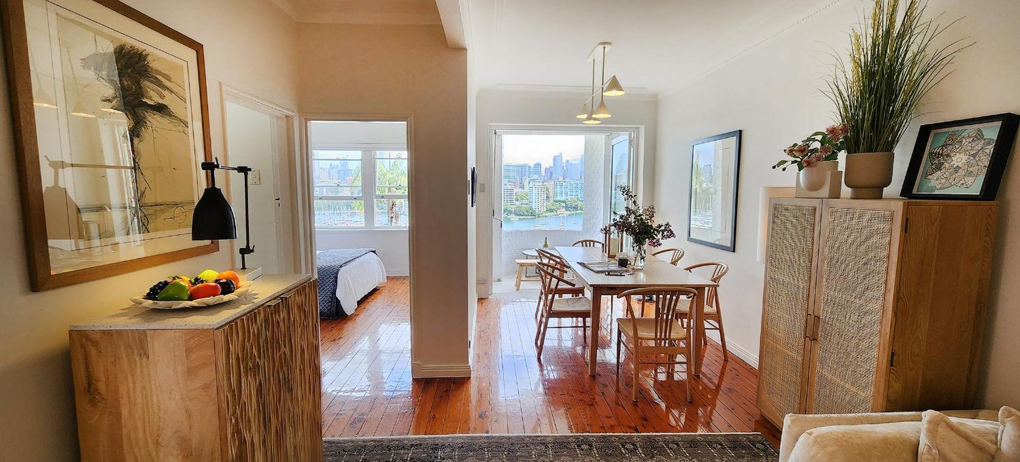 Elegantly Appointed With Harbour Views Sydney